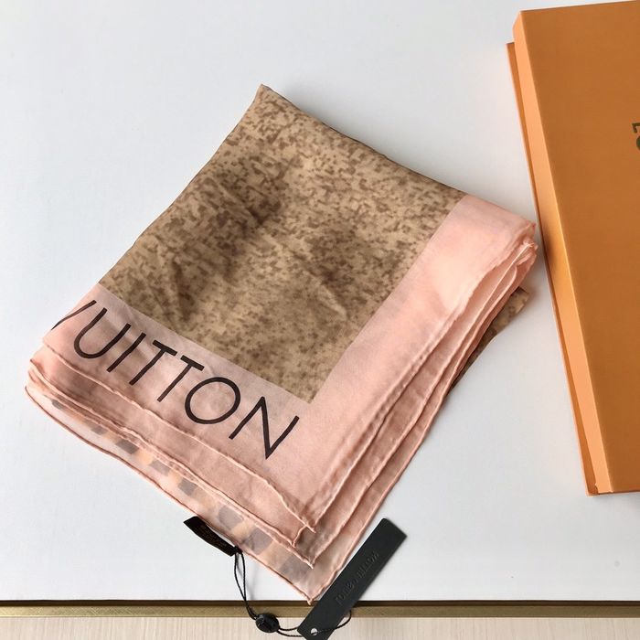 Louis Vuitton Scarf LVC00341