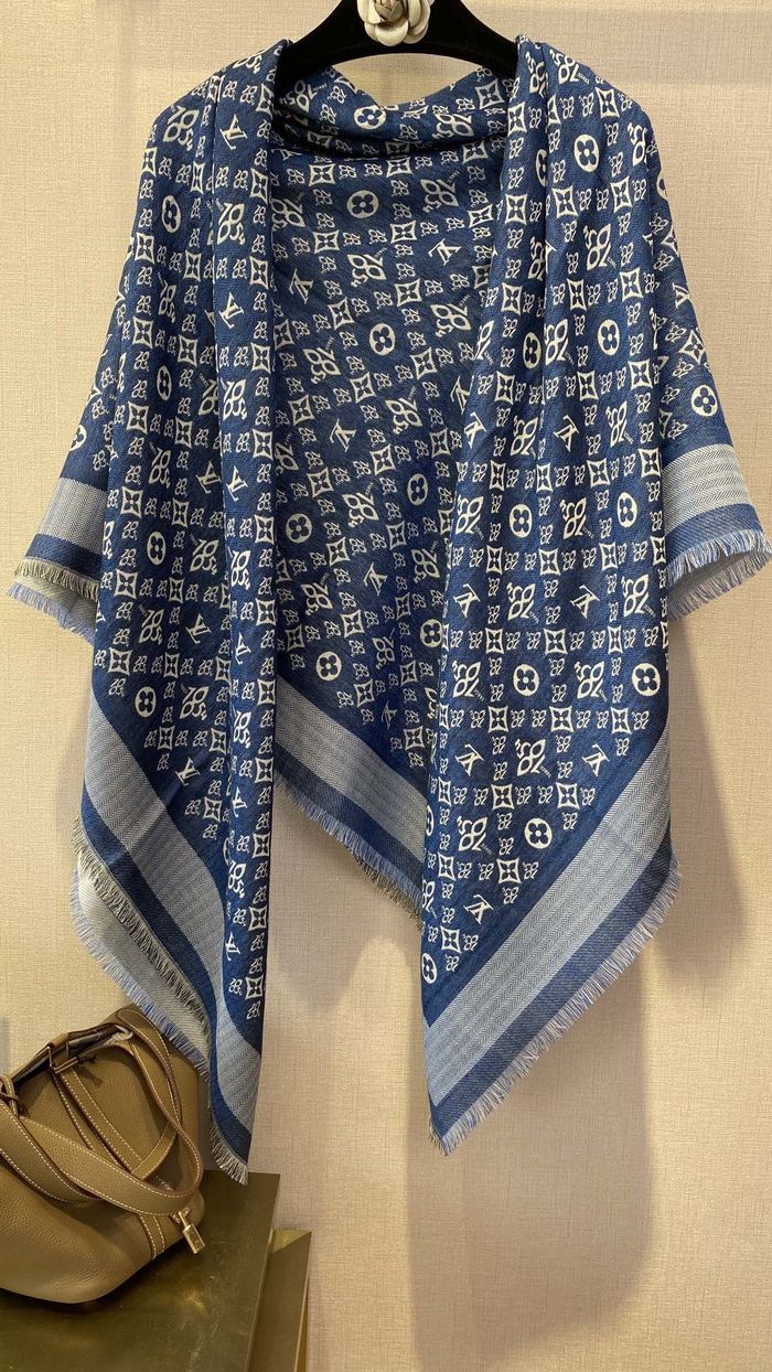 Louis Vuitton Scarf LVC00348