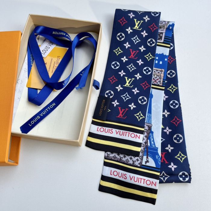 Louis Vuitton Scarf LVC00357