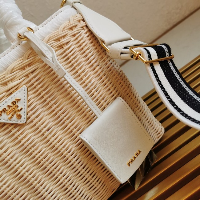 Prada Raffia tote bag 1BG835 white