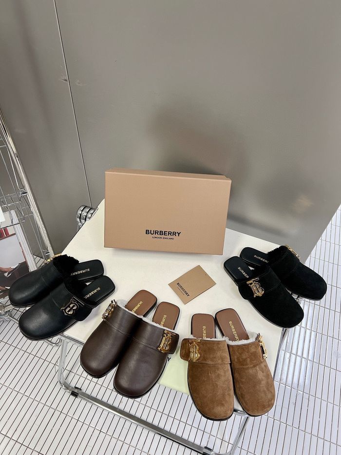 Burberry Shoes BBS00010