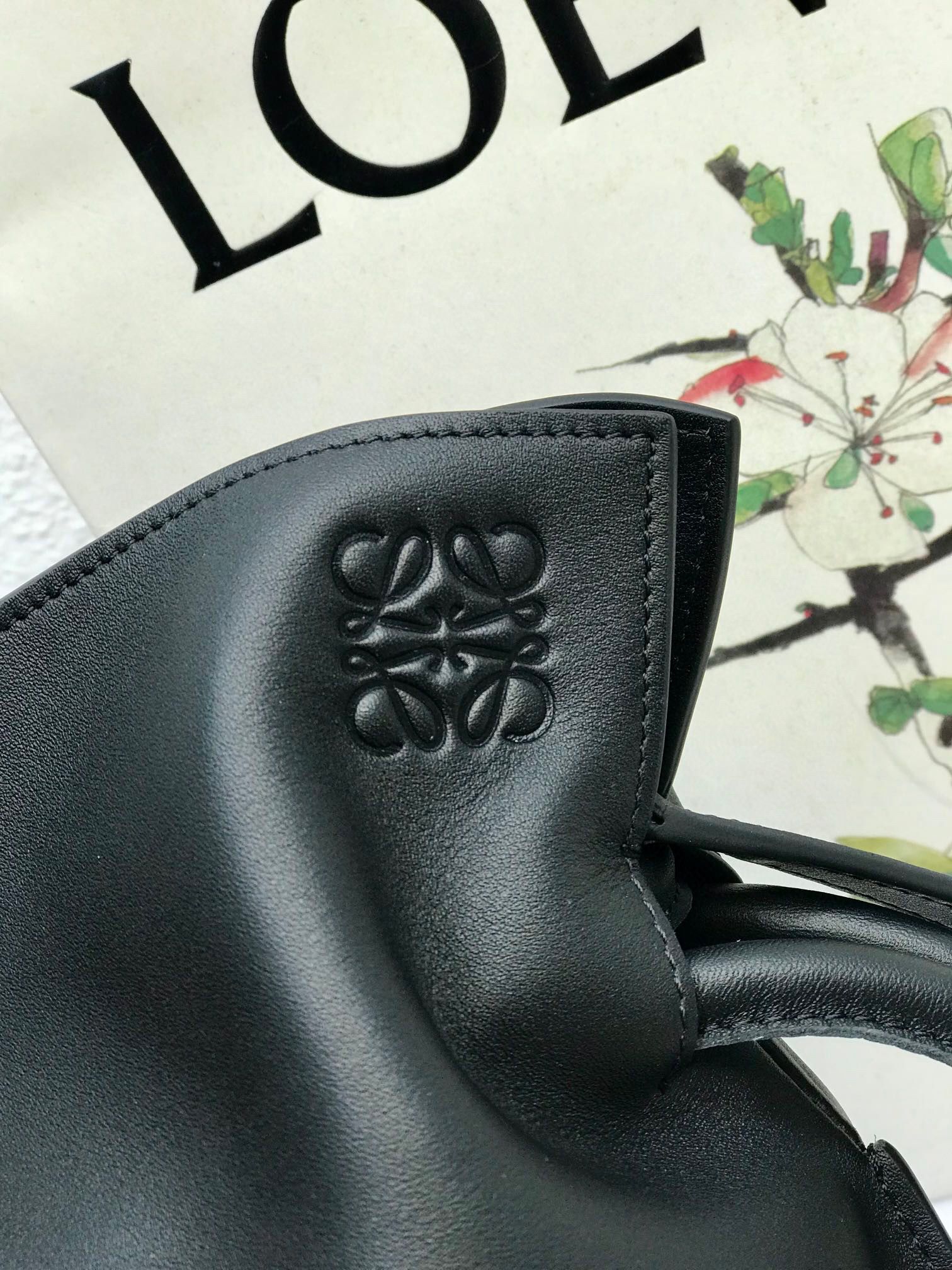 Loewe Lucky Bags Original Leather LE10199 Black