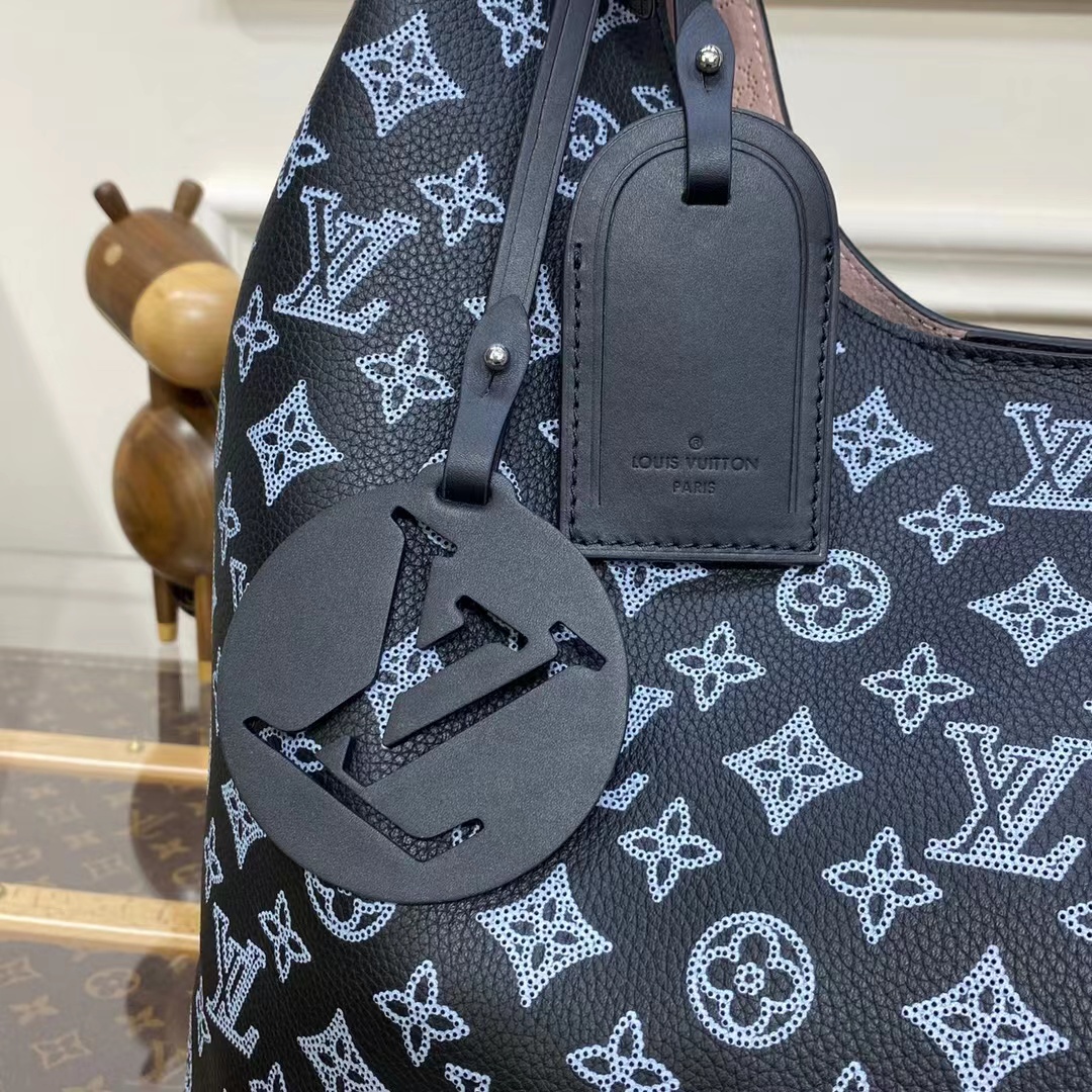 Louis Vuitton CARMEL M21299 black