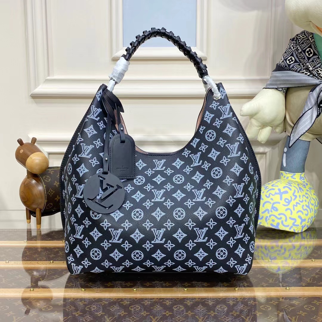 Louis Vuitton CARMEL M21299 black