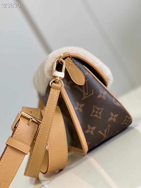 Louis Vuitton DIANE M46317