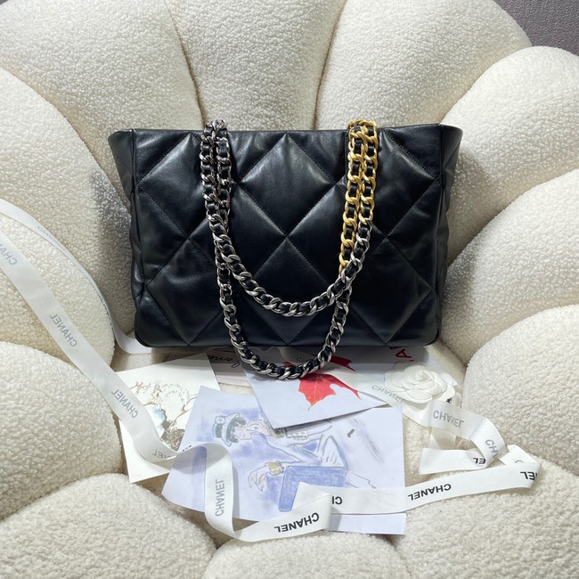 CHANEL 19 SHOPPING BAG 3660 black