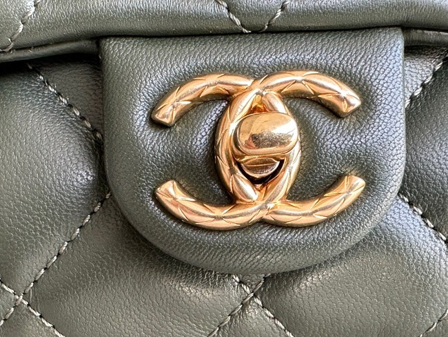 CHANEL FLAP BAG Lambskin & Gold-Tone Metal AS3609 green