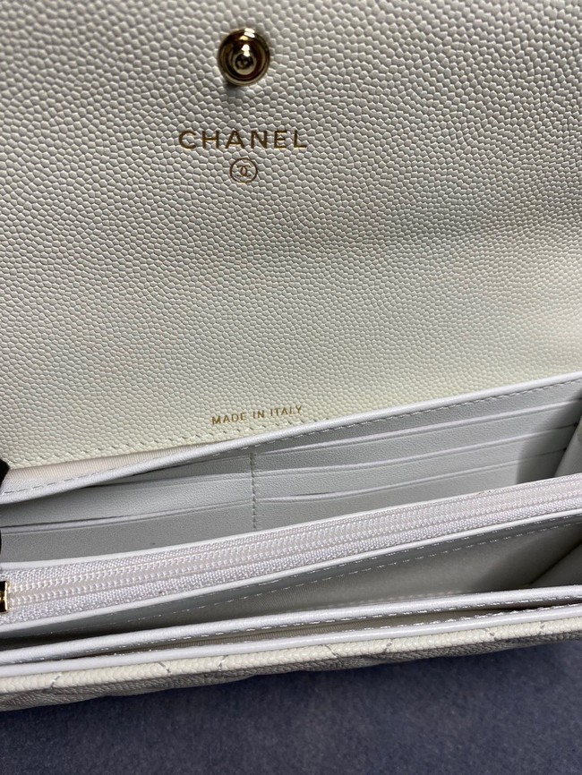 Chanel Calfskin Leather & Gold-Tone Metal AP2740 white