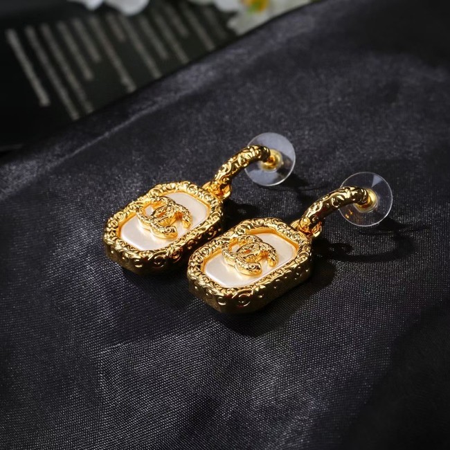 Chanel Earrings CE9586