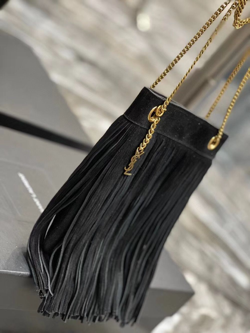 SAINT LAURENT SMALL CHAIN BAG IN LIGHT SUEDE WITH FRINGES 683378 BLACK