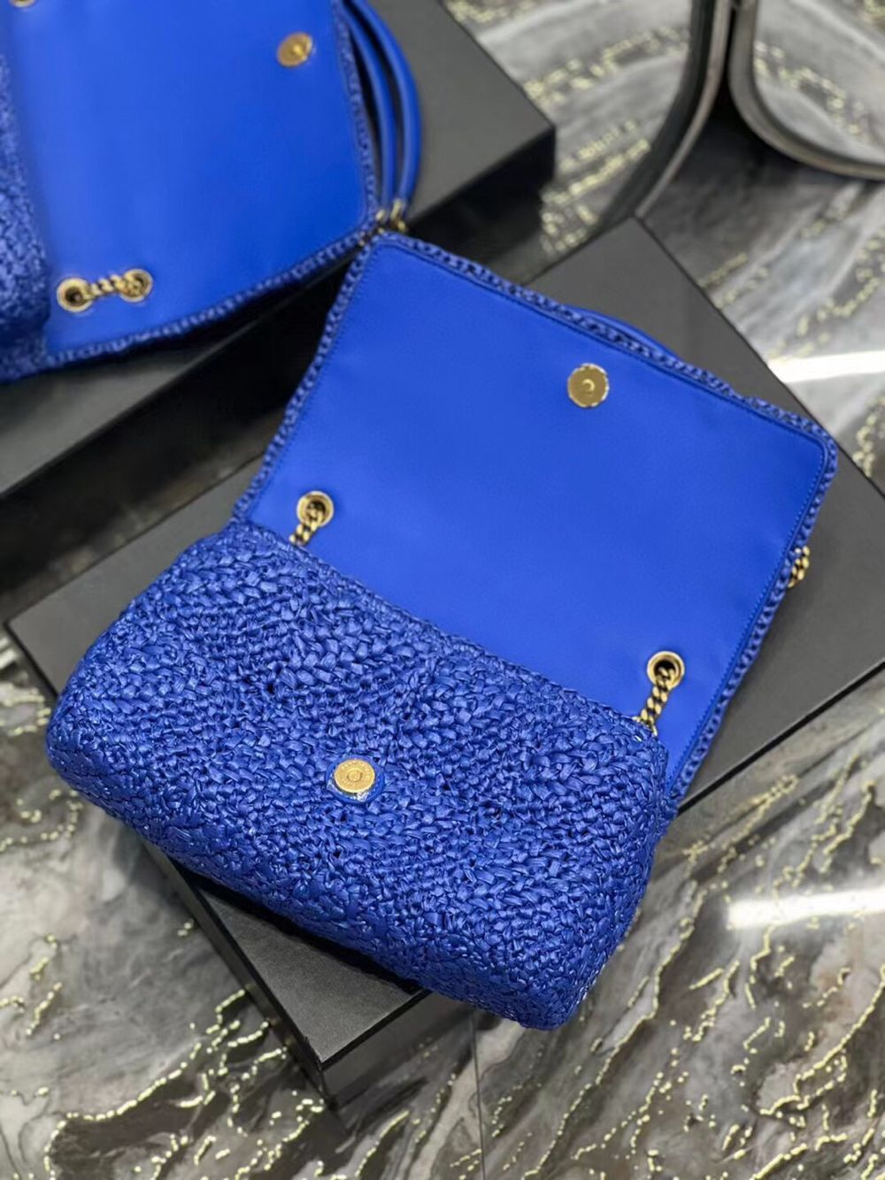 SAINT LAURENT JAMIE MEDIUM CHAIN BAG CARRE RIVE GAUCHE IN CROCHET RAFFIA AND SMOOTH LEATHER 515821 BLUE