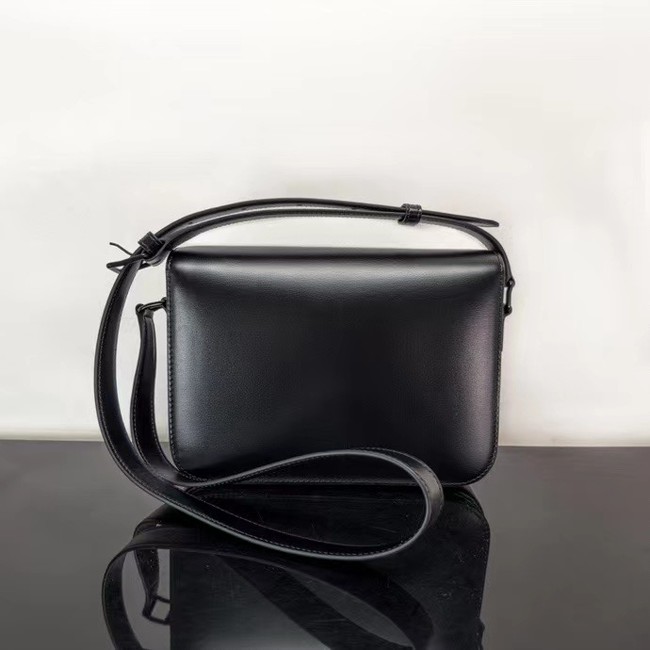 Celine TEEN CLASSIC BAG CALFSKIN 187366 BLACK