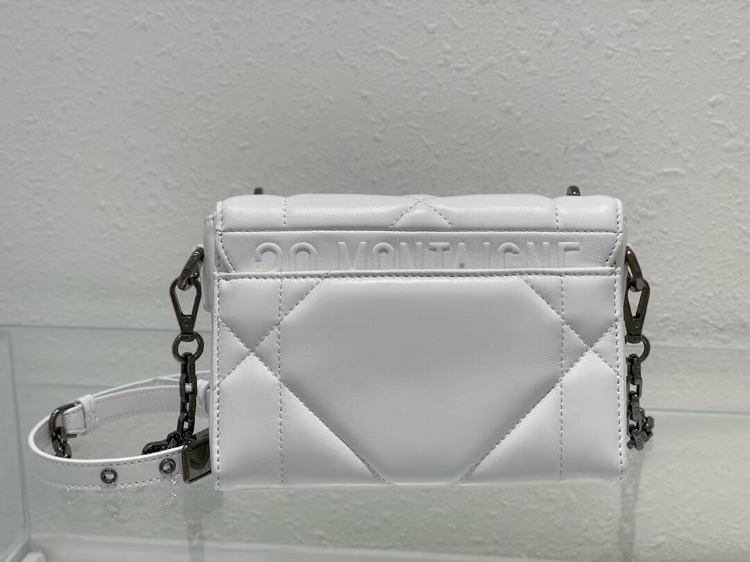 DIOR 30 MONTAIGNE BOX BAG WITH HANDLE Latte Maxicannage Lambskin M9218B WHITE