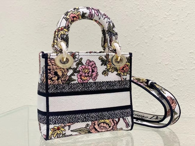 DIOR MINI LADY D-LITE BAG Embroidery M0500BZ-1