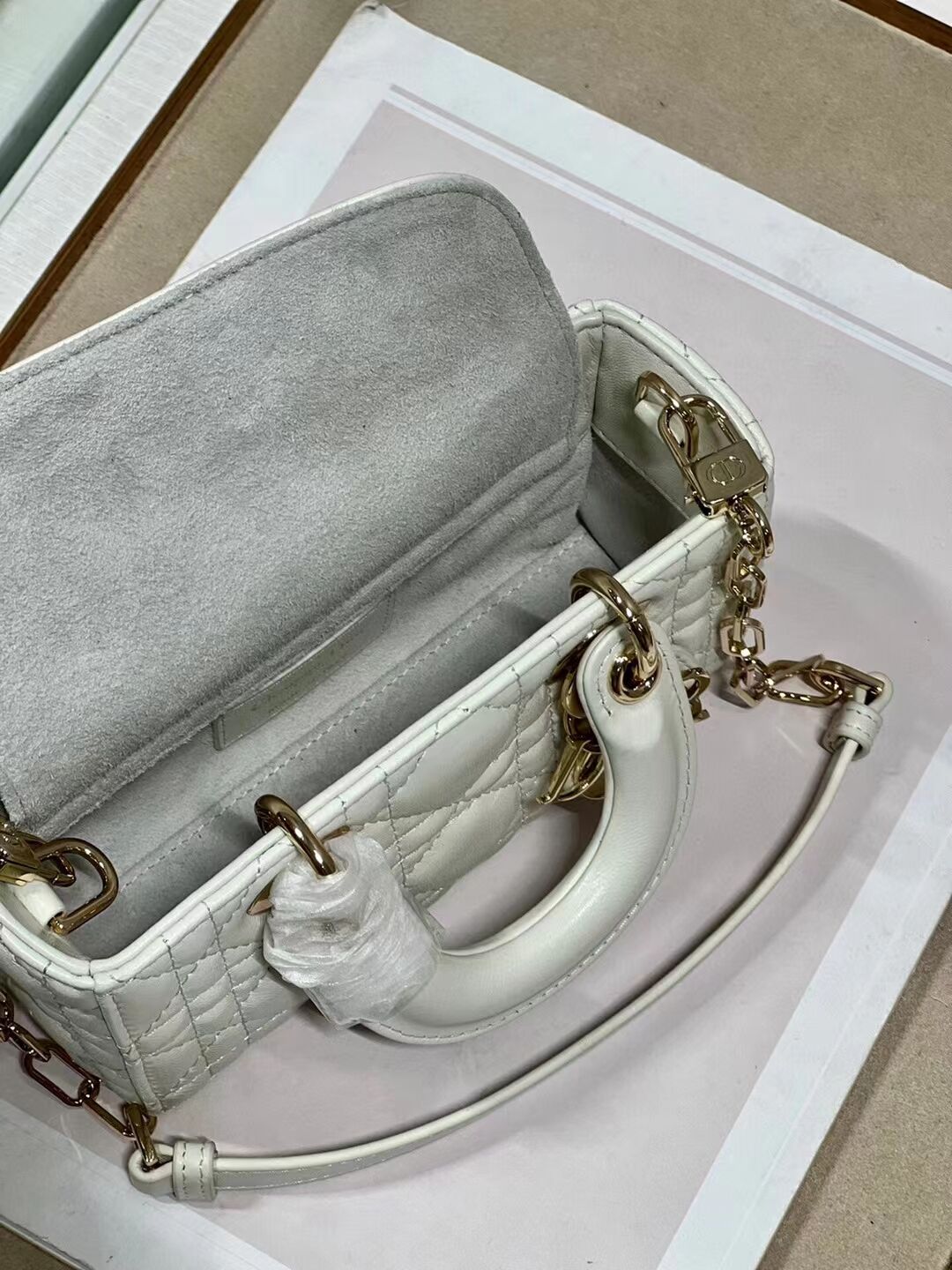 DIOR MICRO LADY D-JOY BAG Cannage Lambskin S0910 white