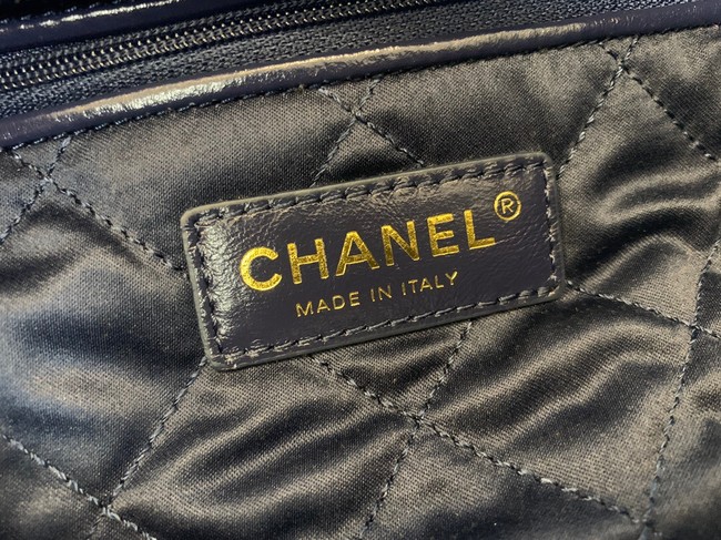 LARGE BACK PACK CHANEL 22 AS3313 DARK BLUE&GOLD