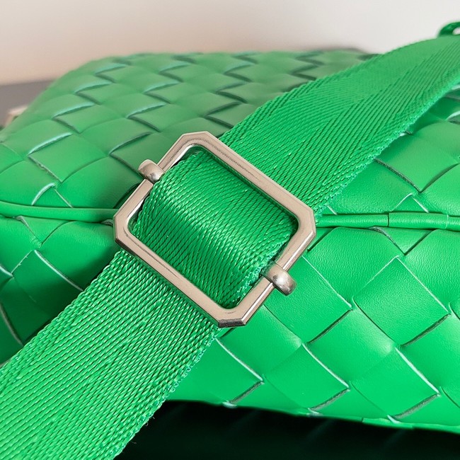 Bottega Veneta camera bag A66655 green