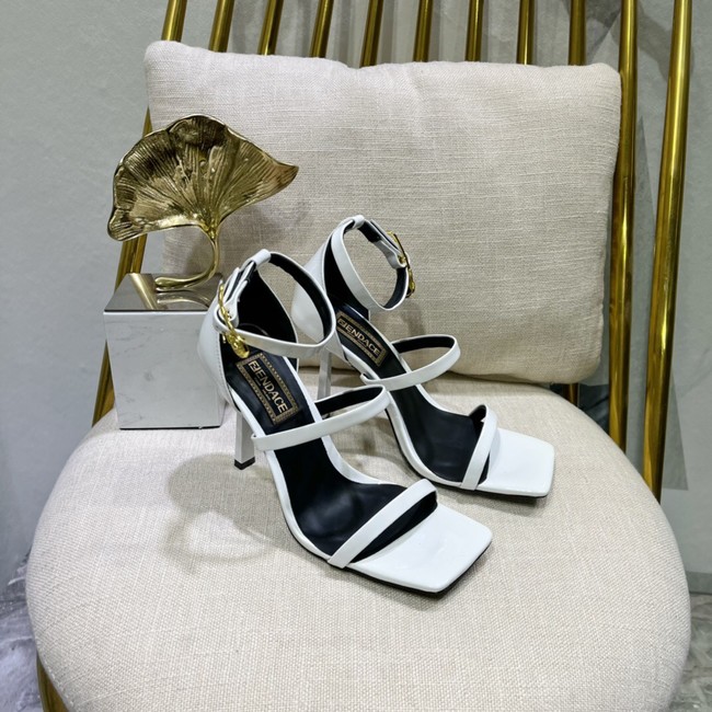 Fendi Sandals heel height 10.5CM 91920-1