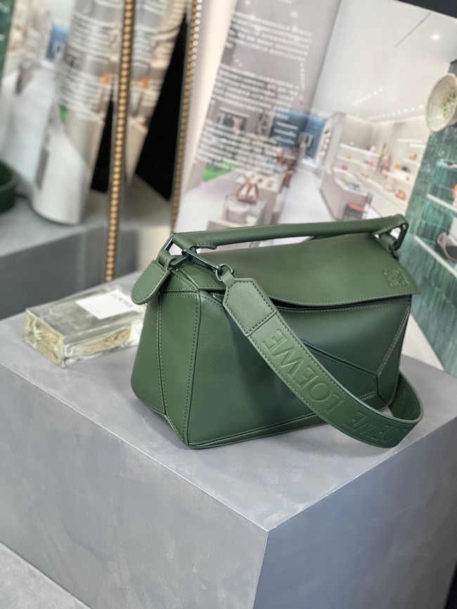 Loewe Puzzle Bag Leather 1310 blackish green