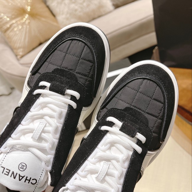 Chanel sneaker 91930-4