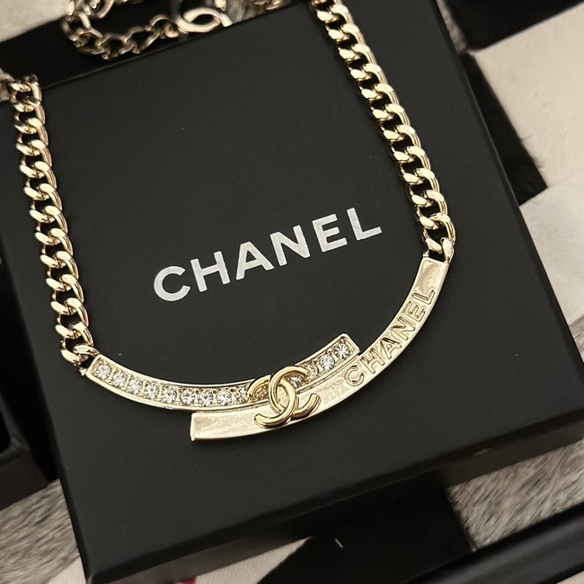 Chanel Necklace CE10105