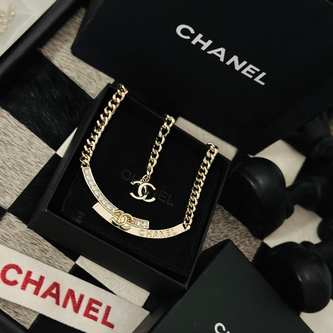 Chanel Necklace CE10105