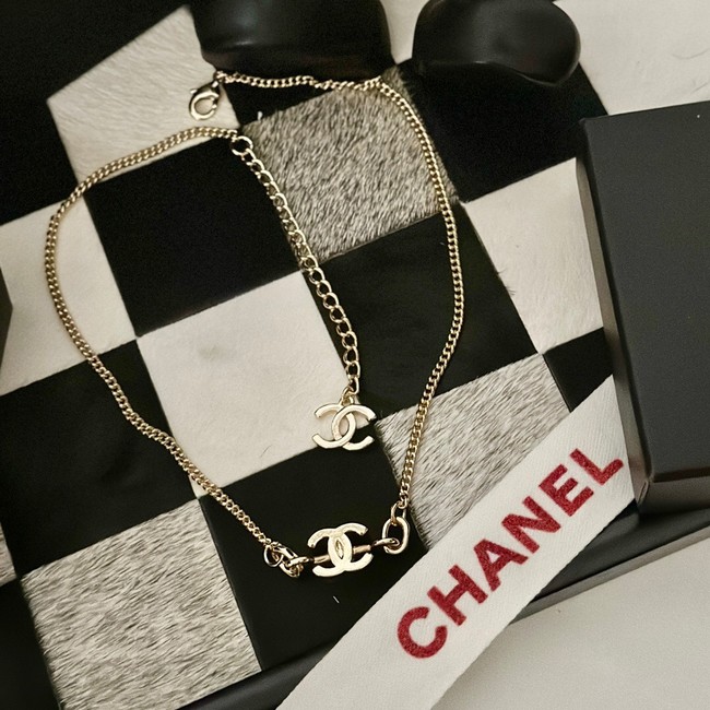 Chanel Necklace CE10106