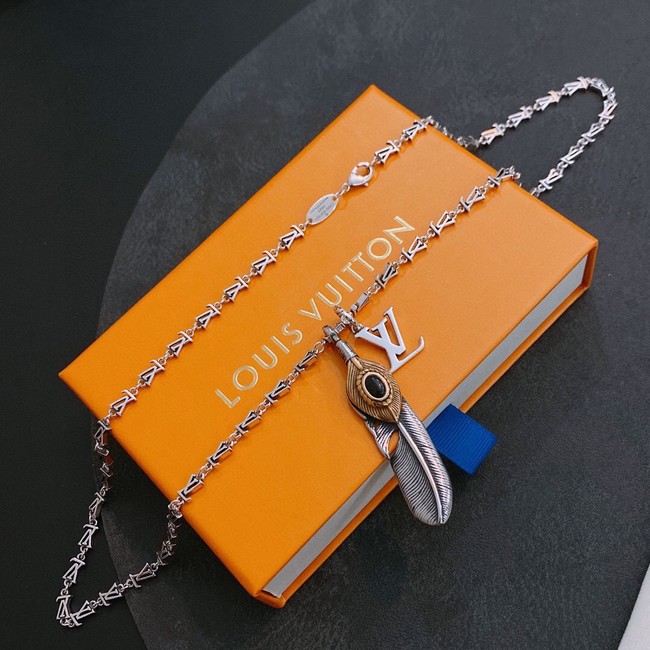 Louis Vuitton Necklace CE10232