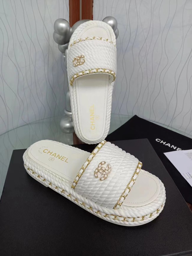 Chanel slipper 91993-6