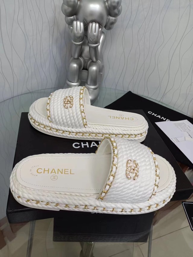 Chanel slipper 91993-6