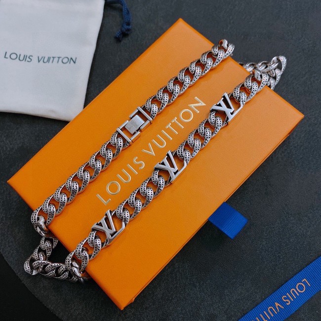 Louis Vuitton Necklace CE10460