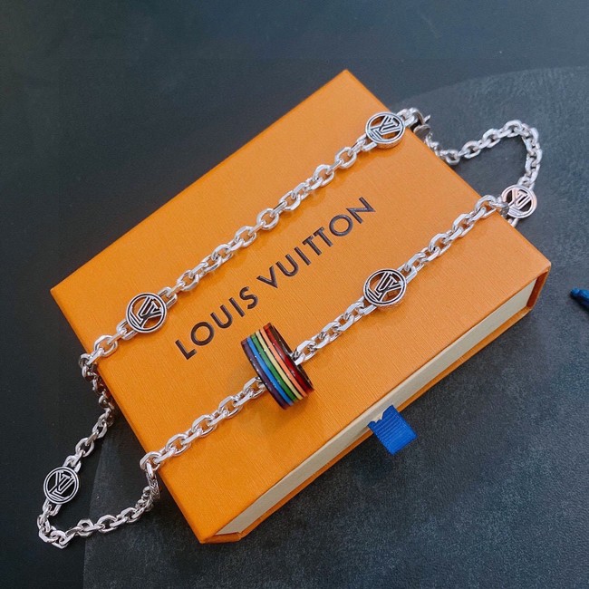 Louis Vuitton Necklace CE10461