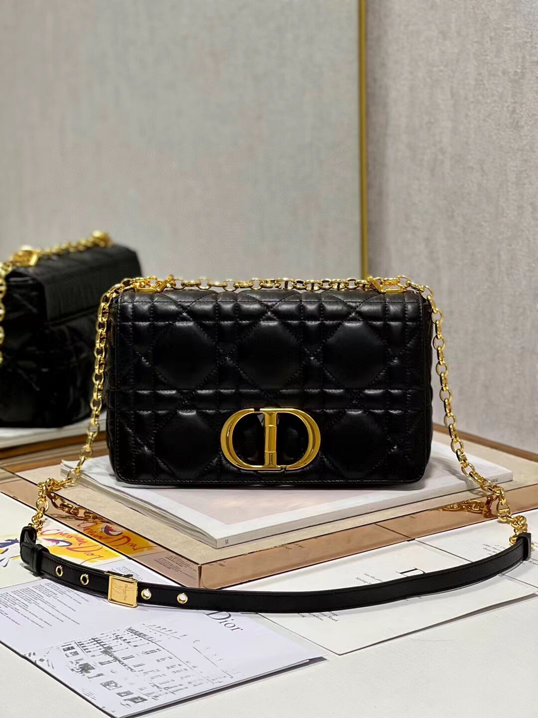 MEDIUM DIOR CARO BAG Supple Cannage Calfskin M9242U black&gold