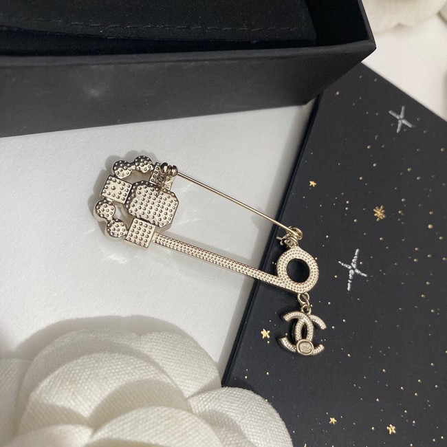 Chanel Brooch CE10576