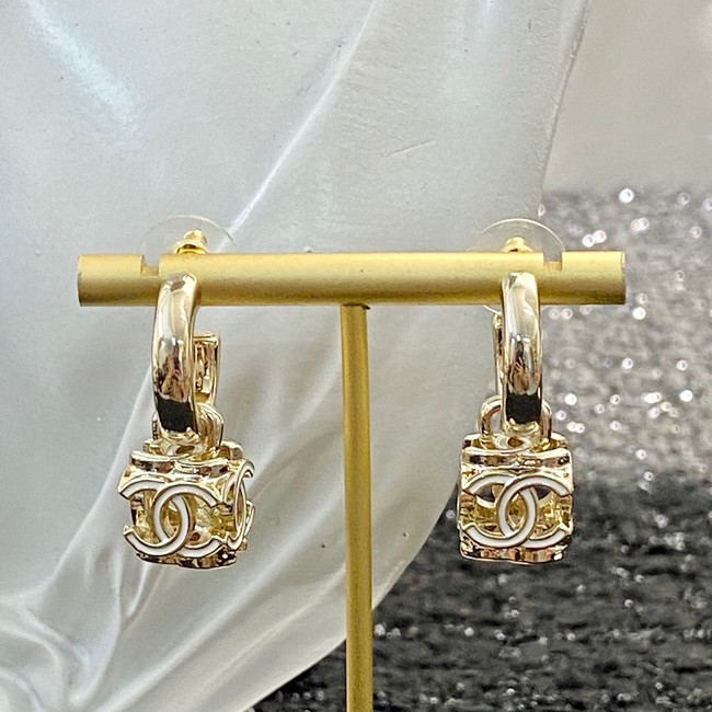 Chanel Earrings CE10670