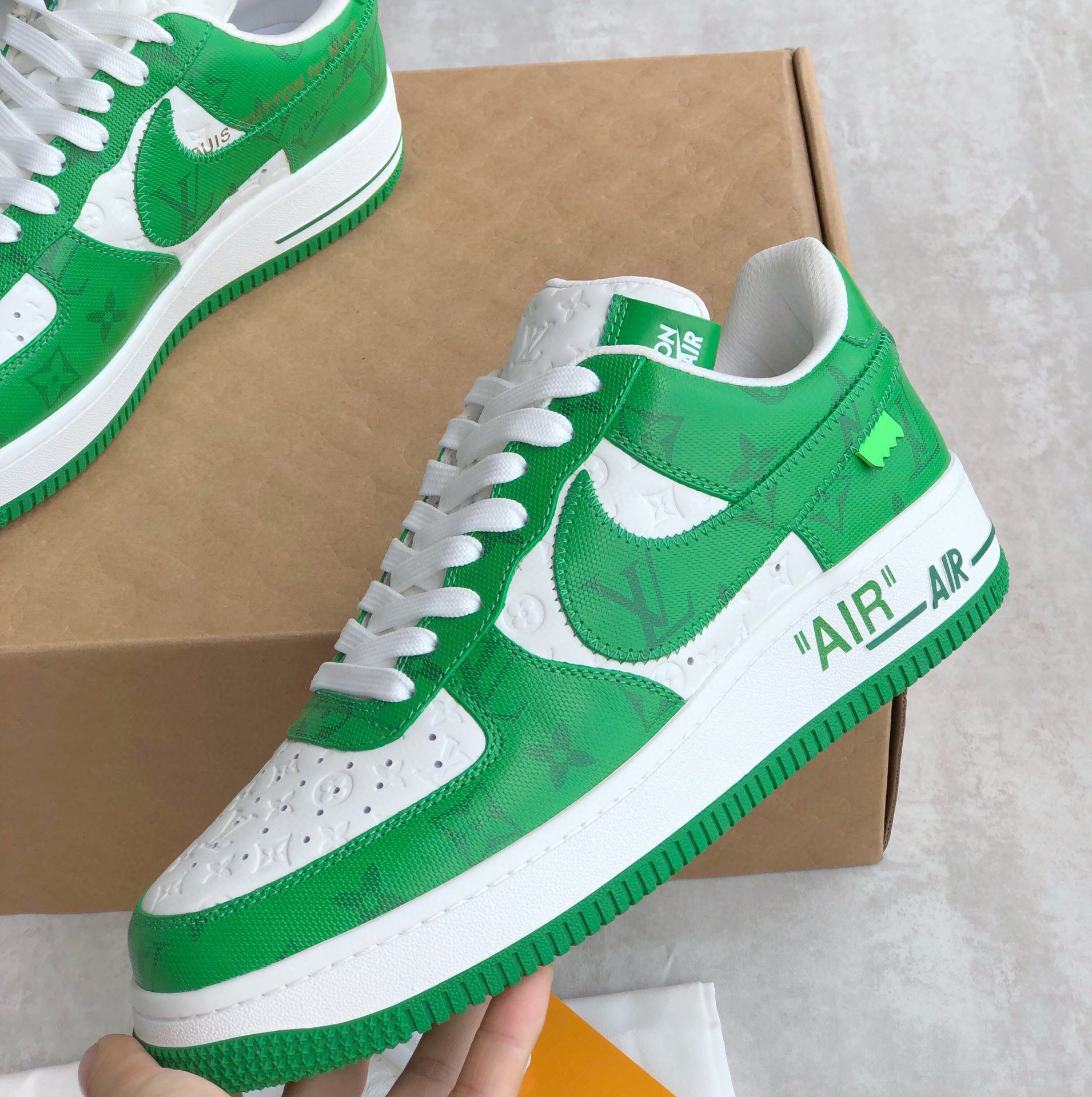 Louis Vuitton & Nike Air Force1low sneaker 63210 Green