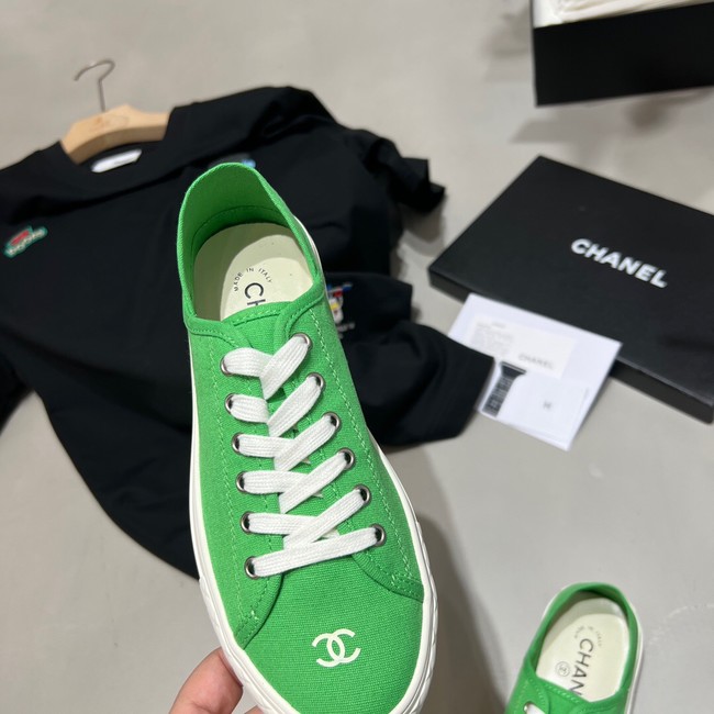 Chanel SNEAKER 92055-3