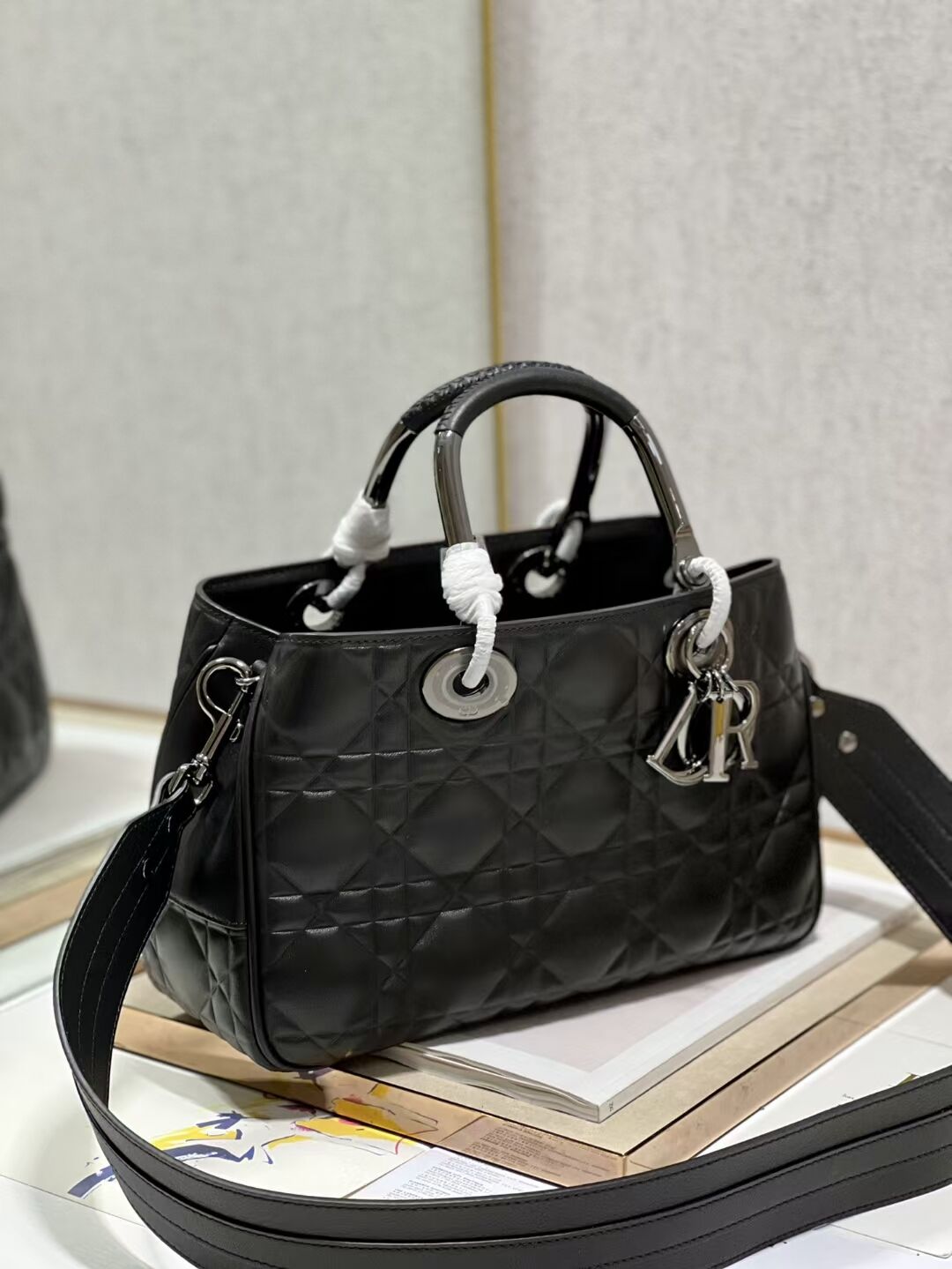 LADY DIOR TOP HANDLE MEDIUM BAG Cannage Lambskin C9226 BLACK&BLACK