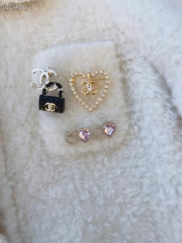 Chanel Brooch CE11005