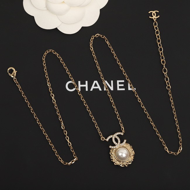 Chanel Necklace CE11037