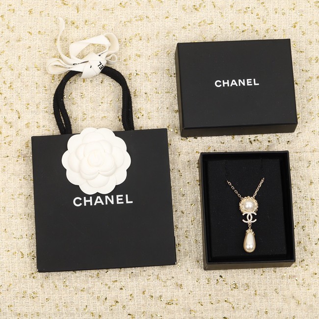 Chanel Necklace CE11038