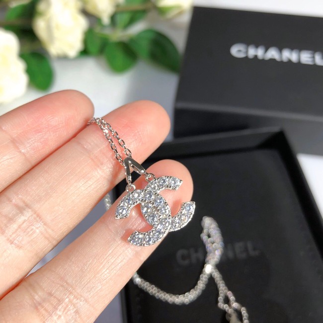 Chanel Necklace CE11084