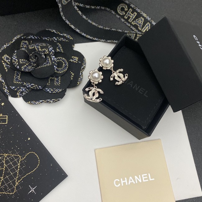 Chanel Earrings CE11123