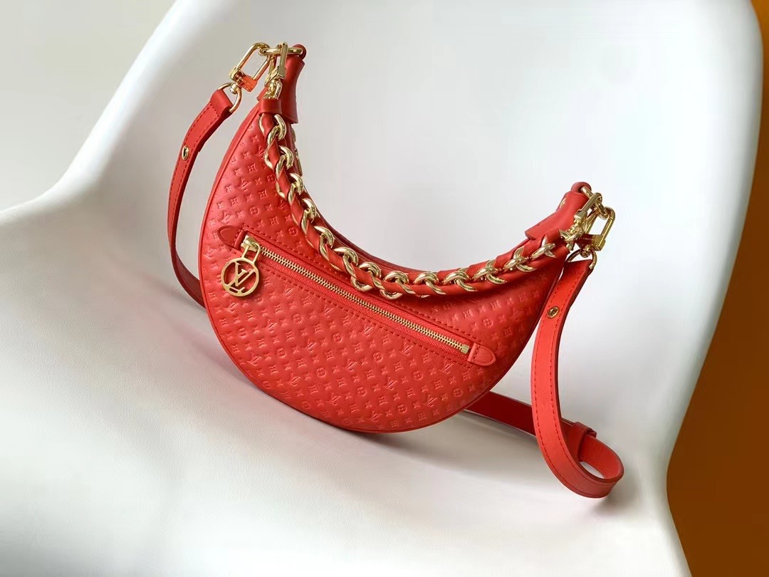 Louis Vuitton Loop M22594 Red