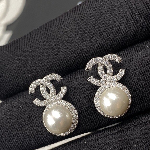 Chanel Earrings CE11281