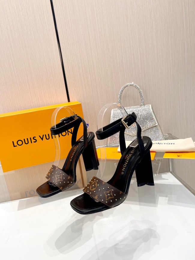 Louis Vuitton Silhouette Sandal 93206-4