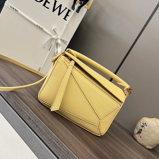 Loewe mini Puzzle Bag Original Leather 6223 yellow