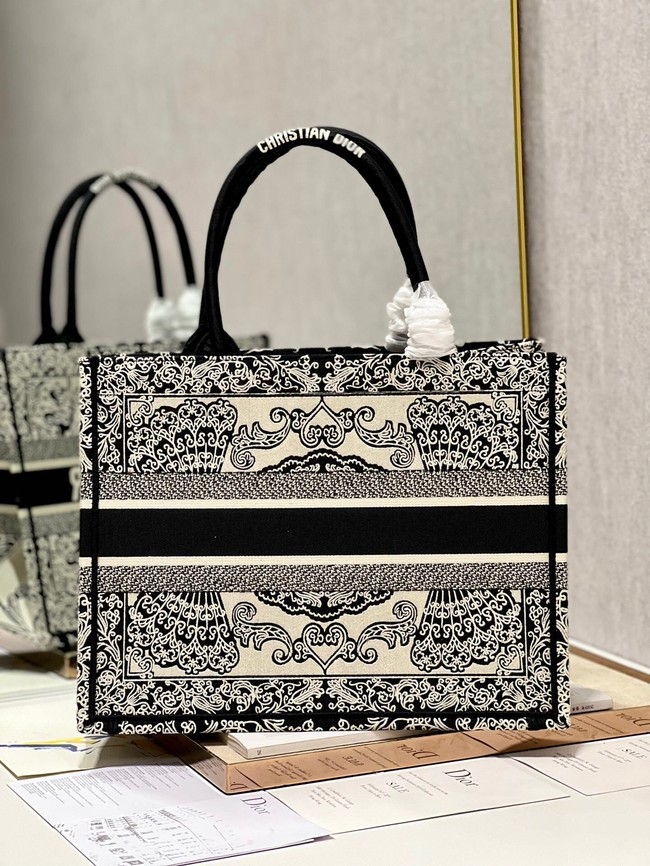 MEDIUM DIOR BOOK TOTE Embroidered M1296ZEC