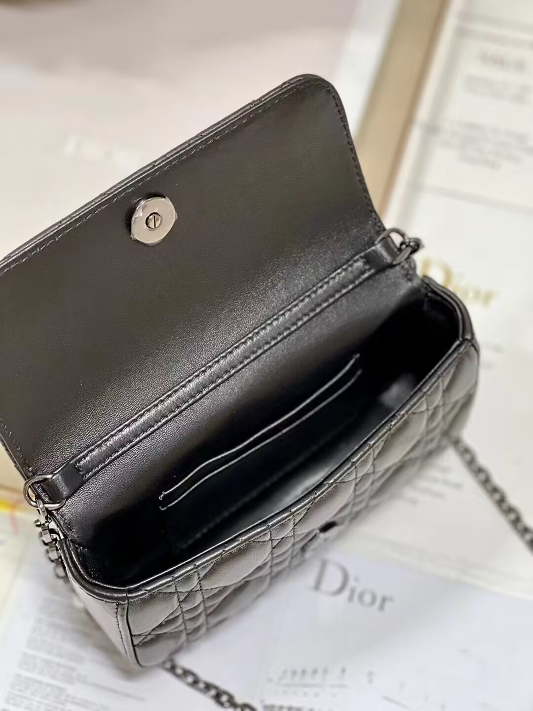 LADY DIOR PHONE POUCH Aesthetic Cannage Lambskin S0977O black