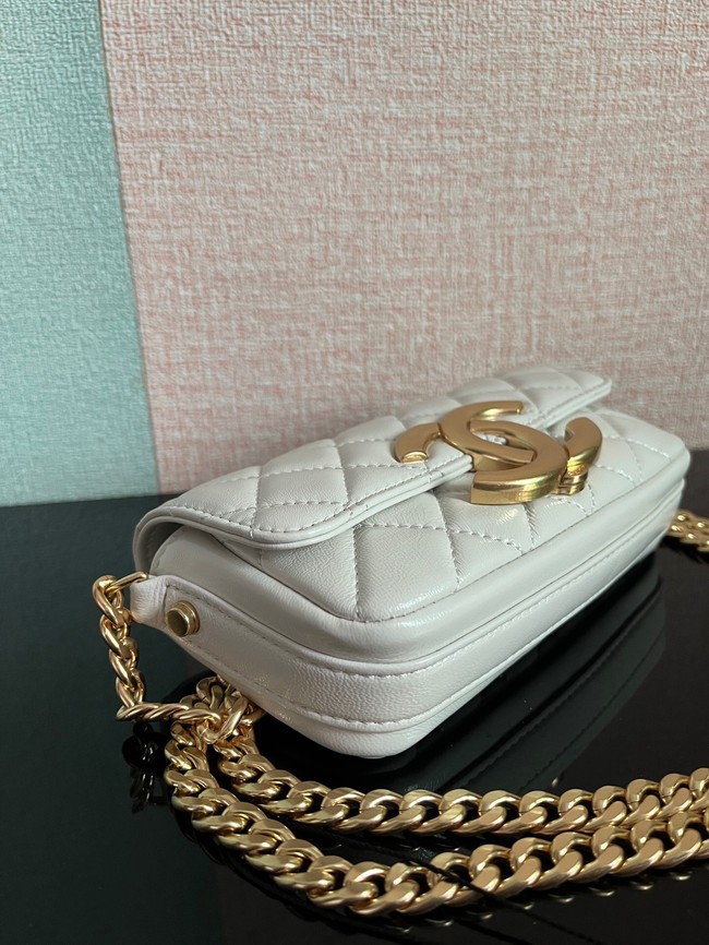 Chanel MINI FLAP BAG Lambskin & Gold-Tone Metal AS3207 white